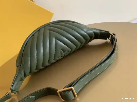Frstbag ru LOUIS BUMBAG VUITTON WAVE NEW 0323